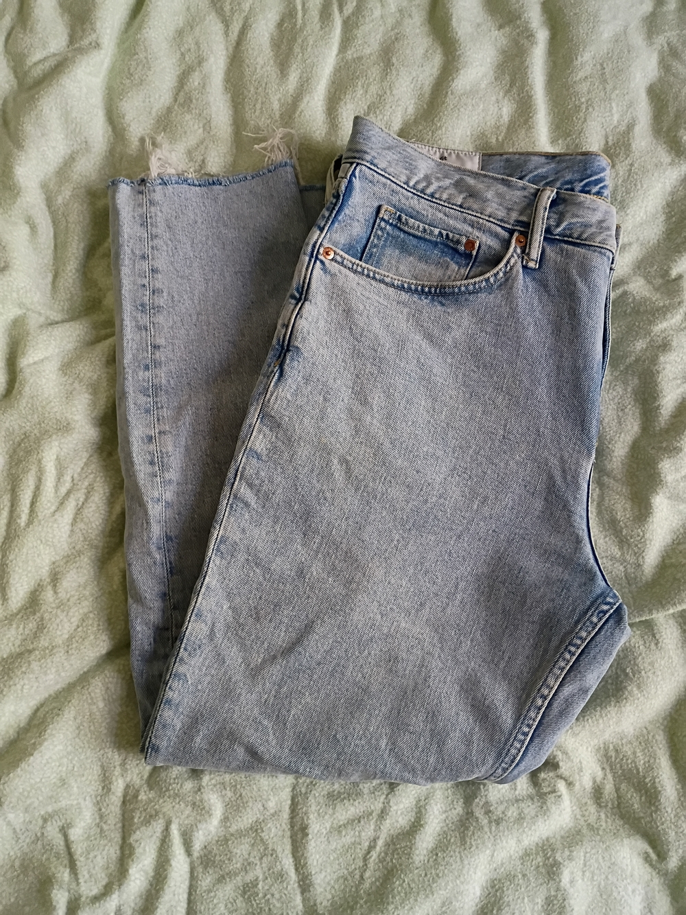 H&M Light Blue Slim Straight Fit Cropped Jeans